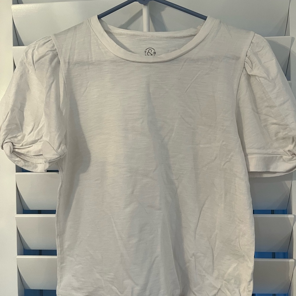 Treasure & Bonds puff sleeve tee